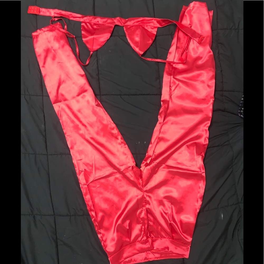 Two piece set